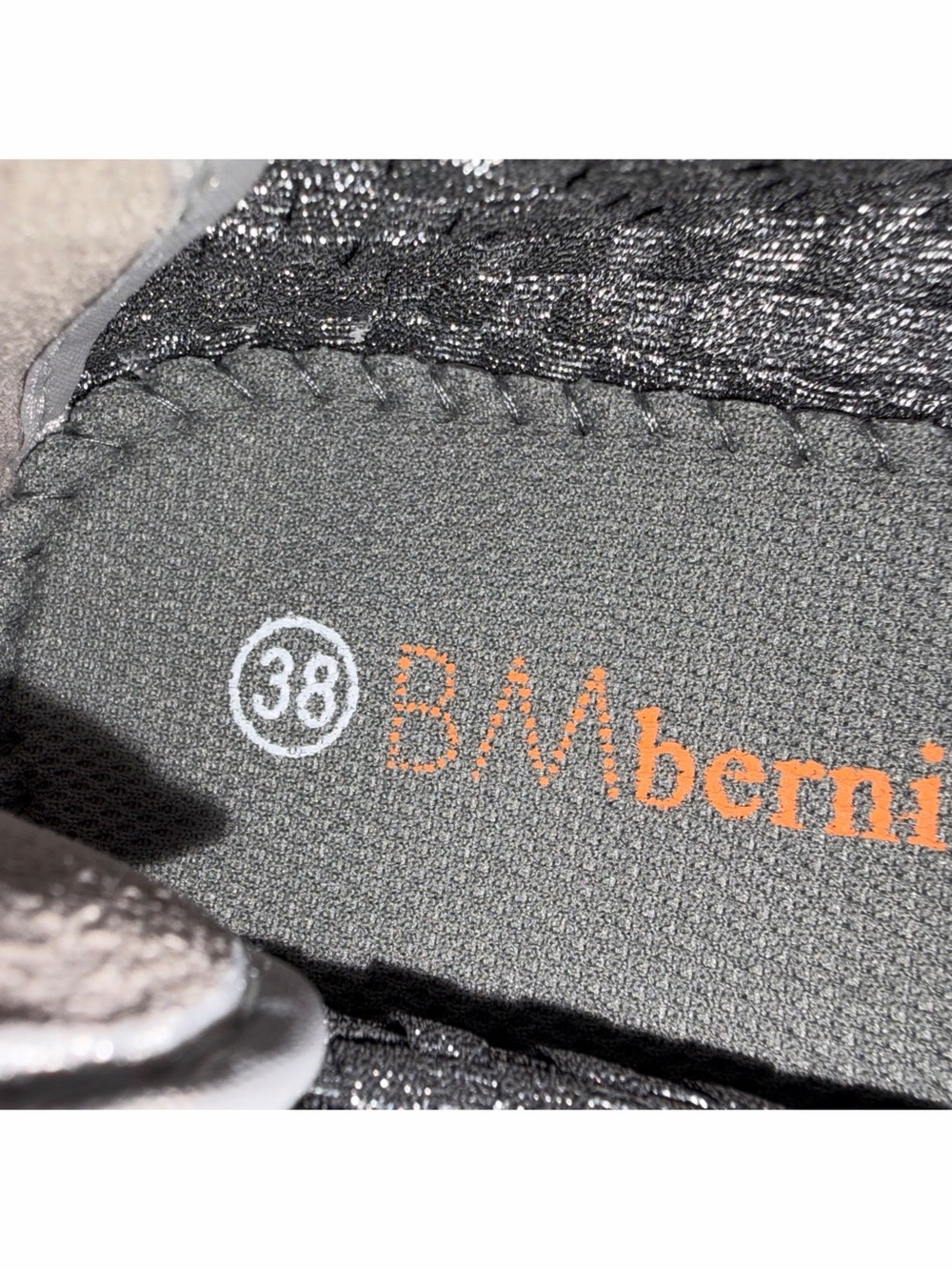 Bernie Mev. Flats - Picture 4 of 4
